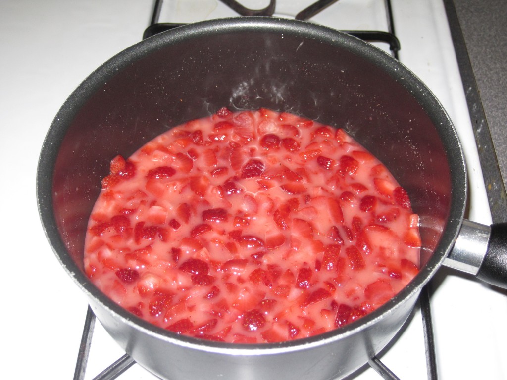 Strawberry_filling1