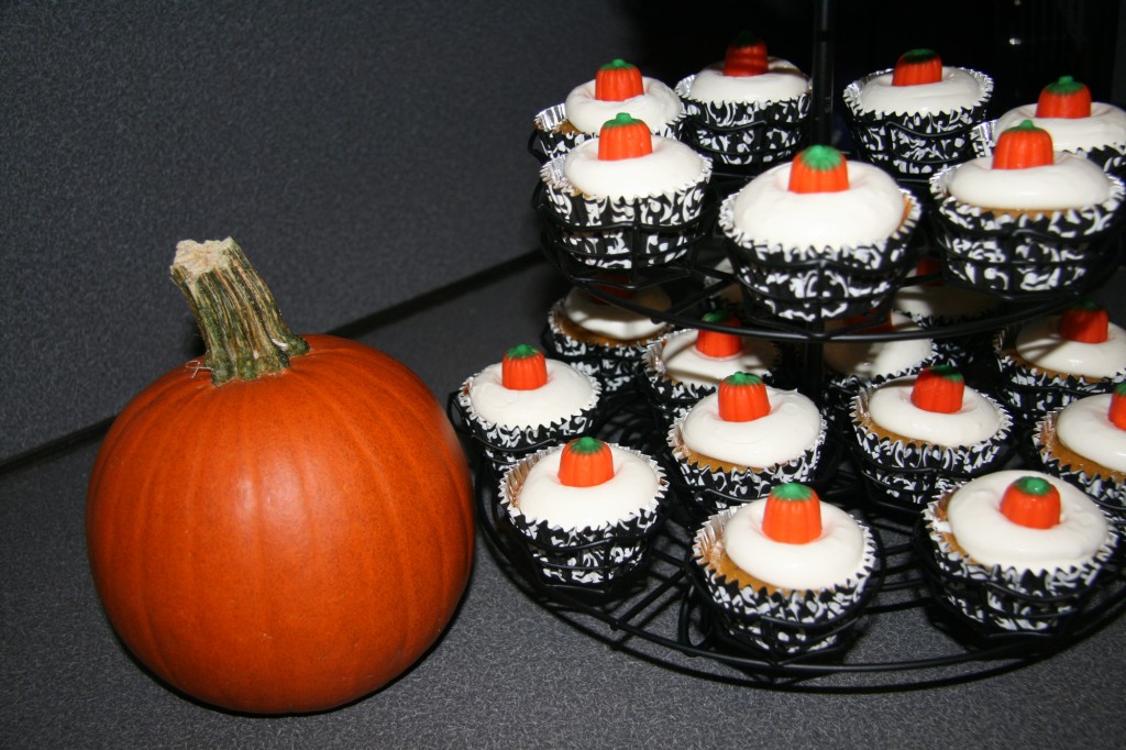 Pumpkin_pie_cupcakes6