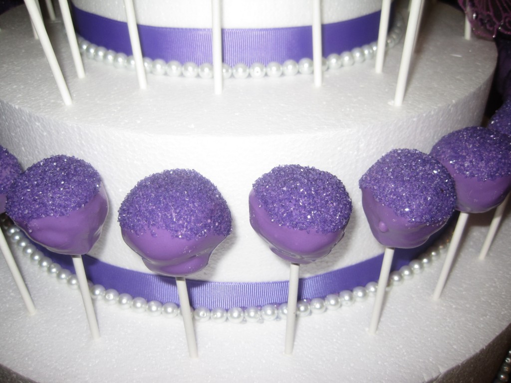 Bridal_shower_cake_pops2